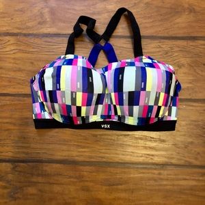 Victoria Secret Sports Bra 36DD
